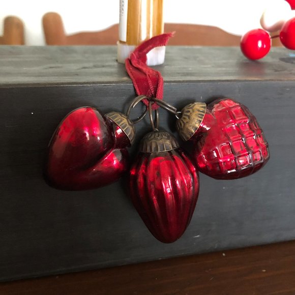 Meet your Posher, Lorie - Picture 3 of 12